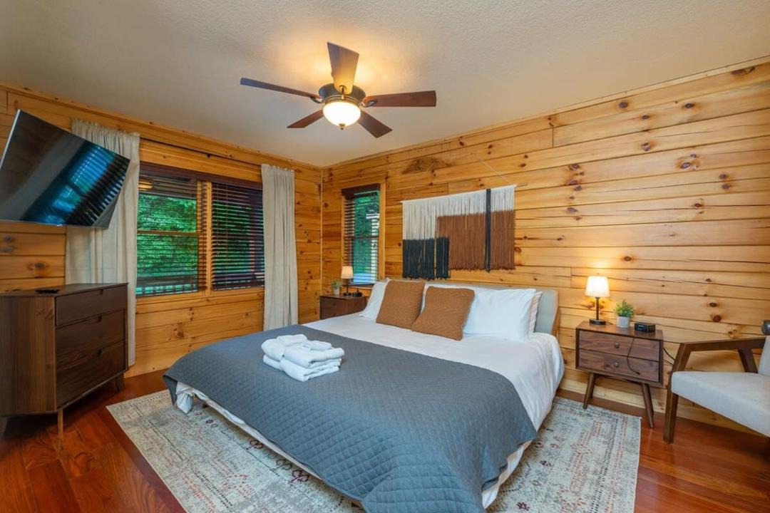 Photo of Bedroom in Wolf Laurel