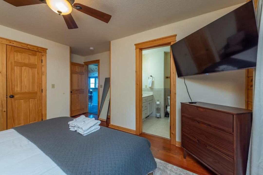 Photo of Bedroom in Wolf Laurel