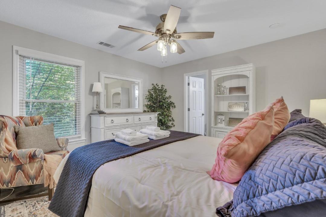 Photo of Bedroom in Statesboro