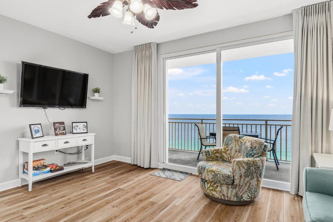 Photo of Livingroom in West Panama City Beach