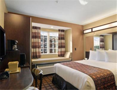 Photo of Bedroom in Macon