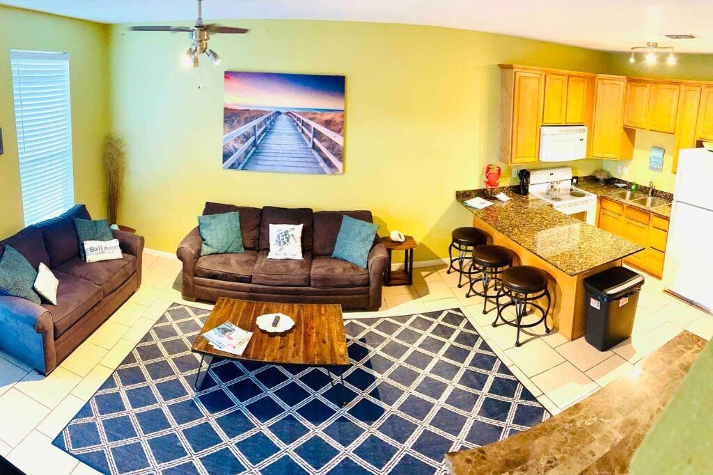 Photo of Livingroom in Gulfport