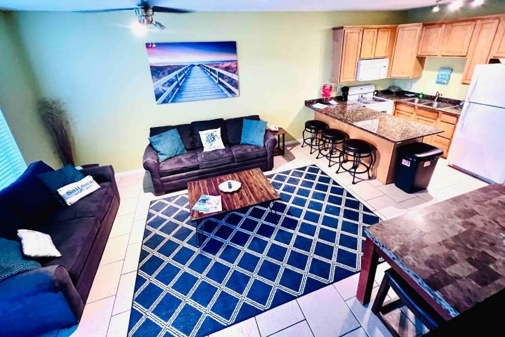 Photo of Livingroom in Gulfport