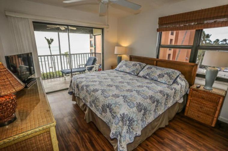 Photo of Bedroom in Mid Island