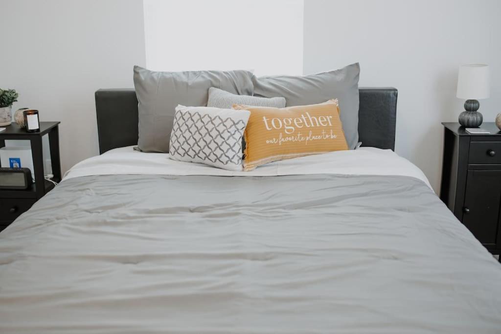 Photo of Bedroom in Long Beach