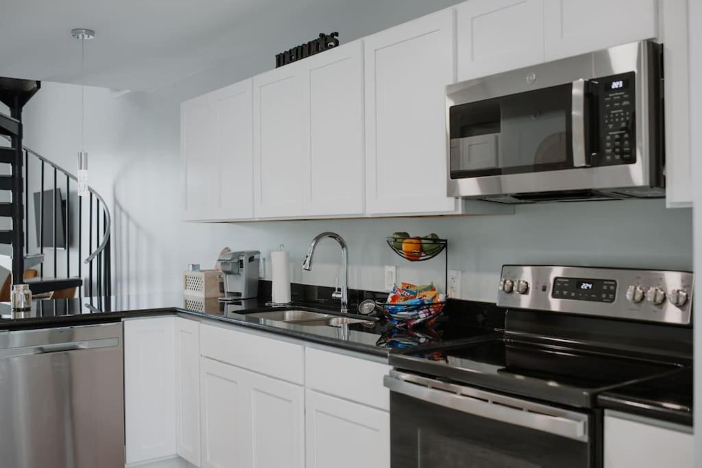 Photo of Kitchen in Long Beach