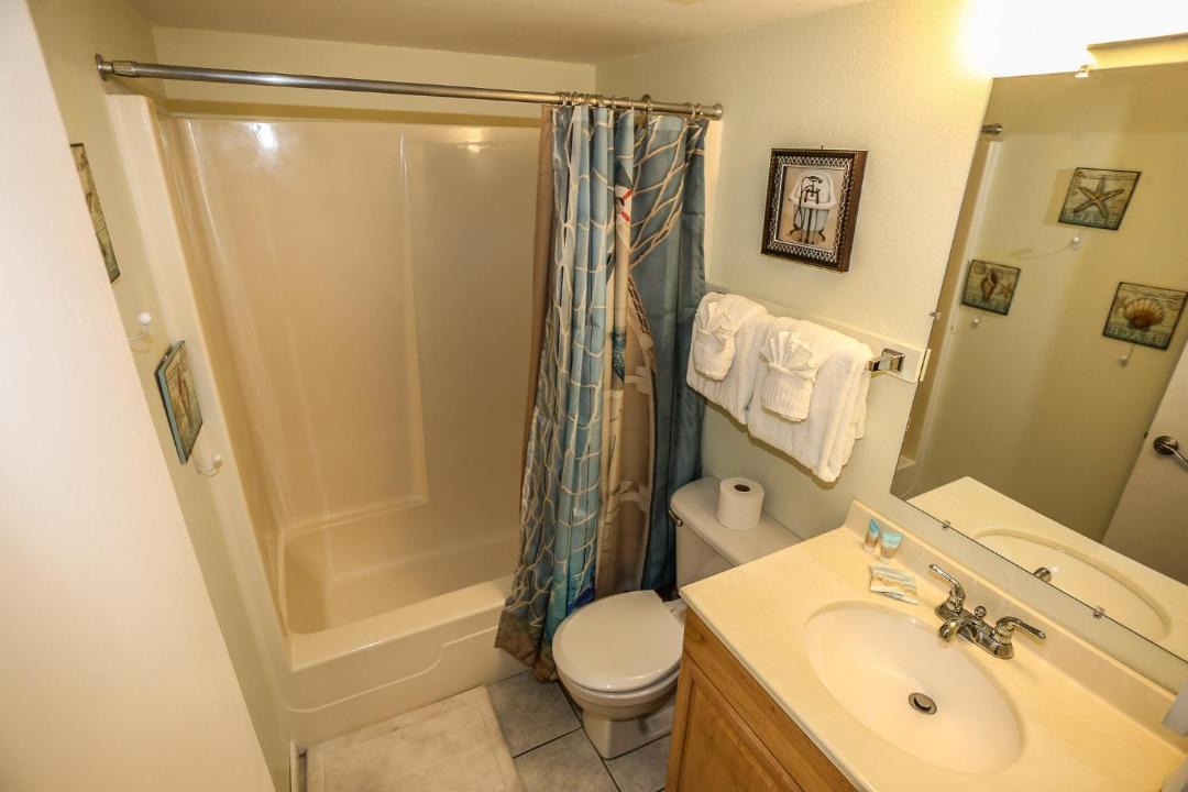 Photo of Bathroom in South Island