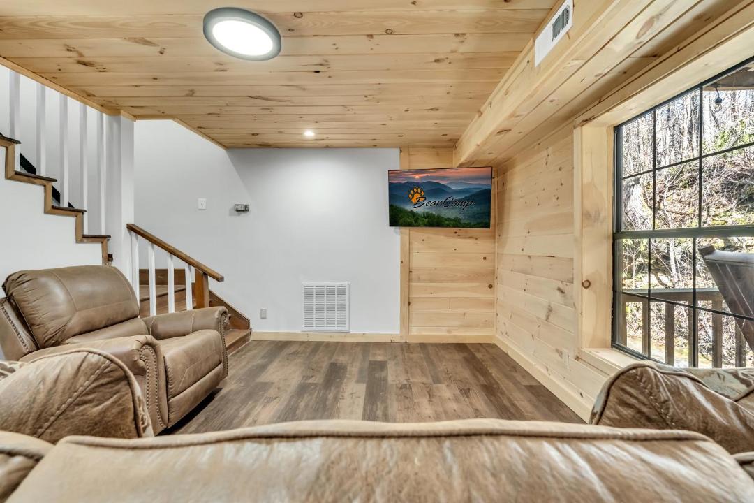 Photo of Livingroom in Cosby