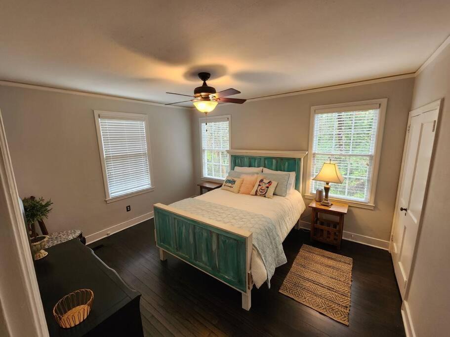 Photo of Bedroom in Macon