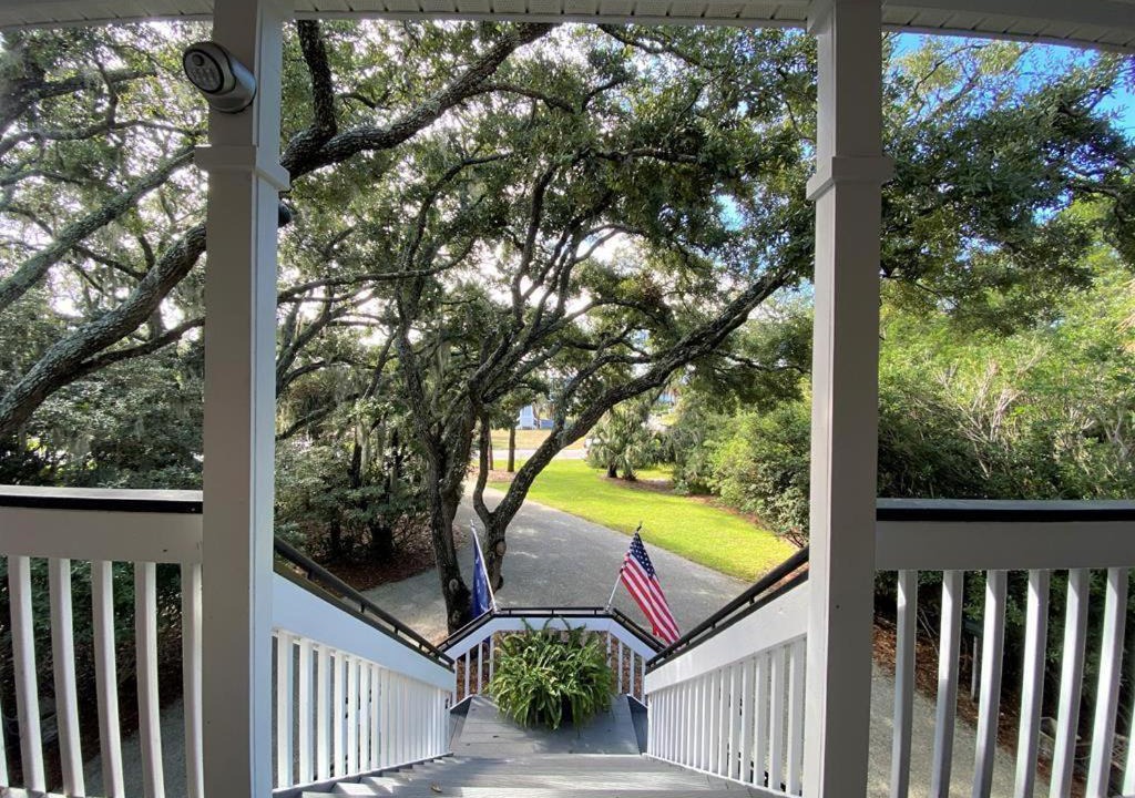 Photo of Others in Edisto Island