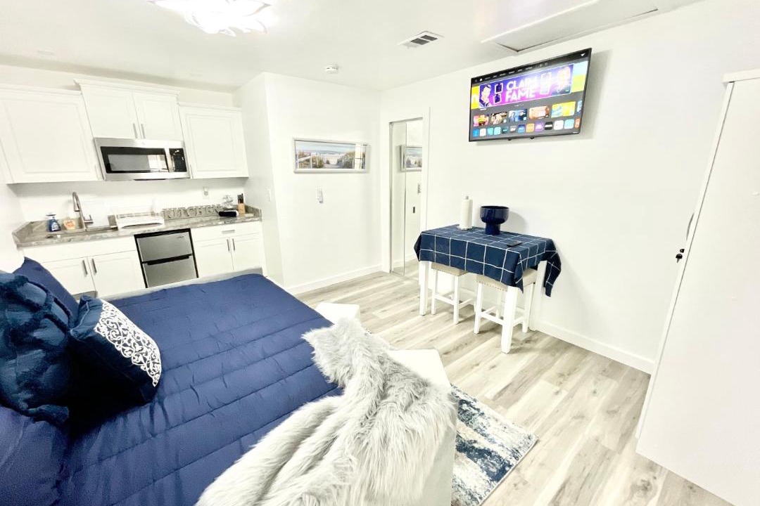 Photo of Livingroom in Caloosahatchee