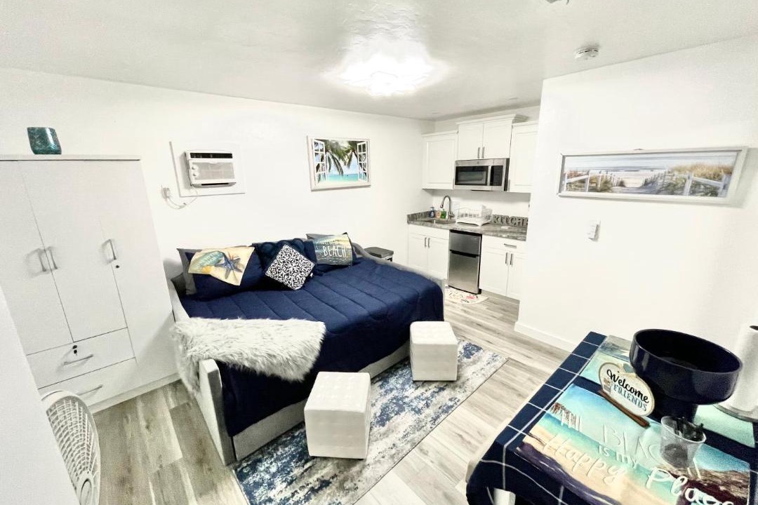 Photo of Livingroom in Caloosahatchee