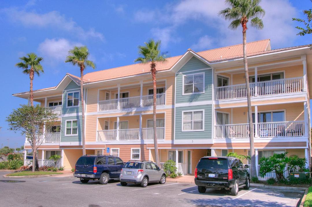 Photo of Others in Destin