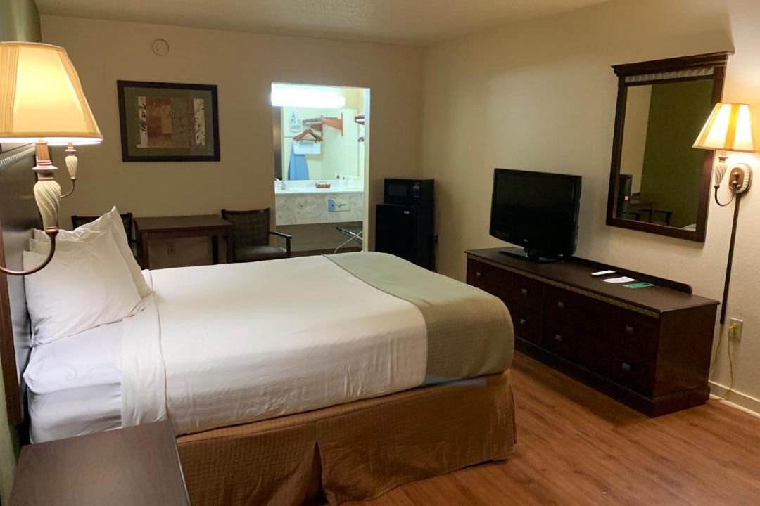 Photo of Bedroom in Abbeville