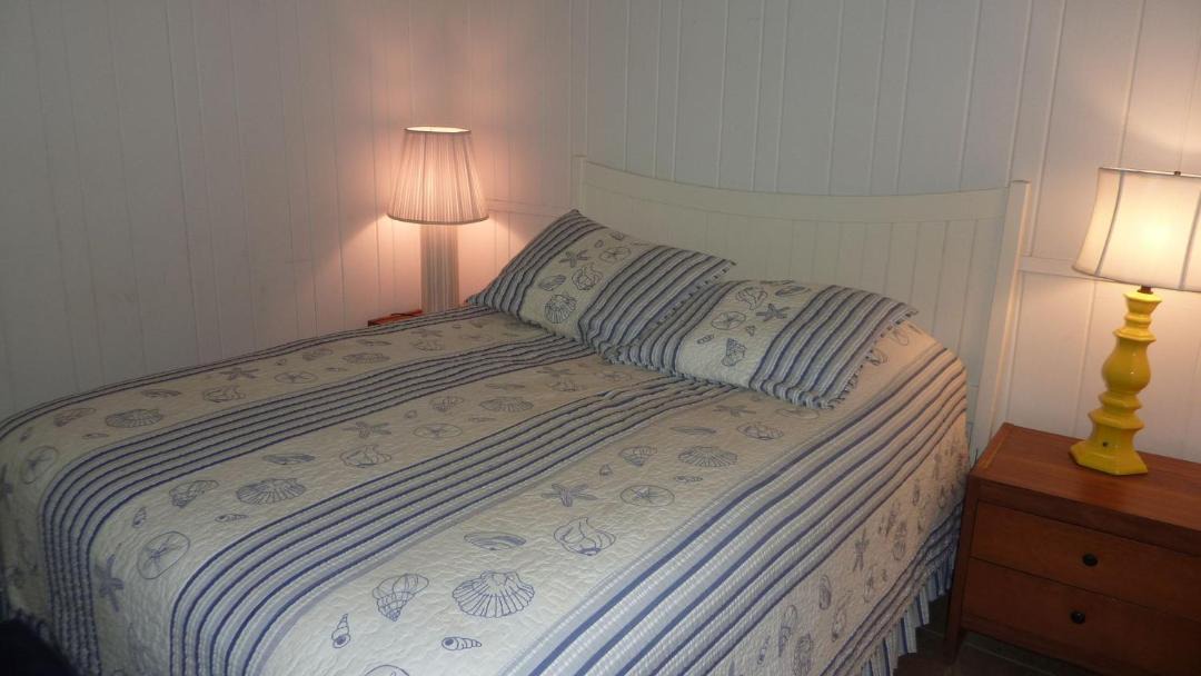 Photo of Bedroom in Jekyll Island