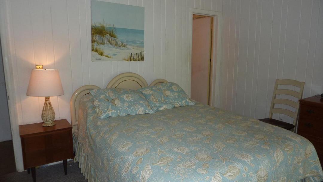 Photo of Bedroom in Jekyll Island