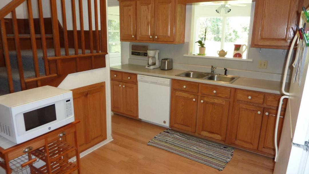 Photo of Kitchen in Jekyll Island