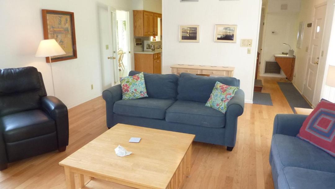 Photo of Livingroom in Jekyll Island
