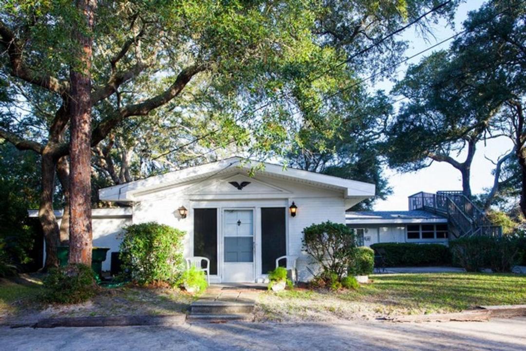 Photo of Buildings in Jekyll Island