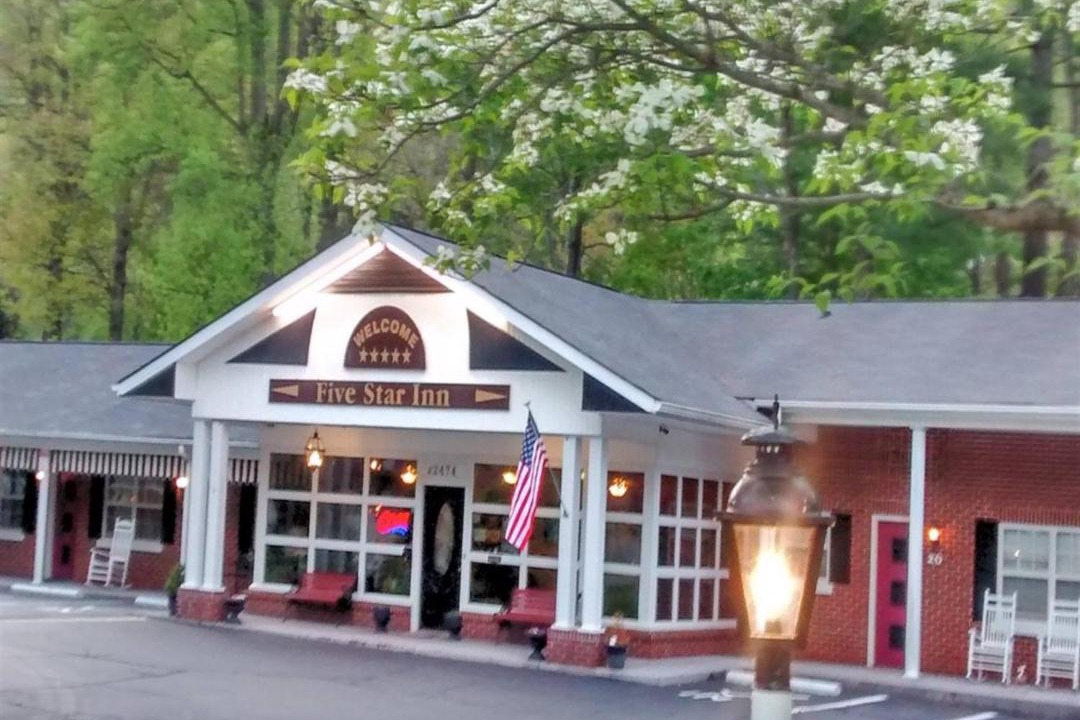 Photo of Others in Maggie Valley