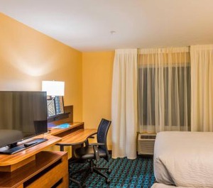 Fairfield Inn 