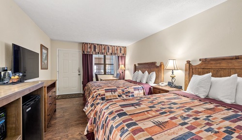 Deluxe Room, 2 Queen Beds