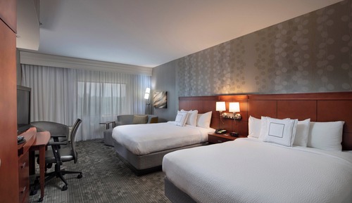 Room, 2 Queen Beds, Non Smoking
