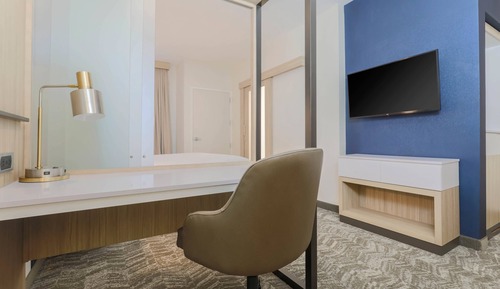 Suite, Multiple Beds, Accessible Bathtub