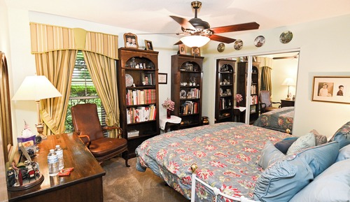 Shared Dormitory, 2 Bedrooms, Smoking, Patio