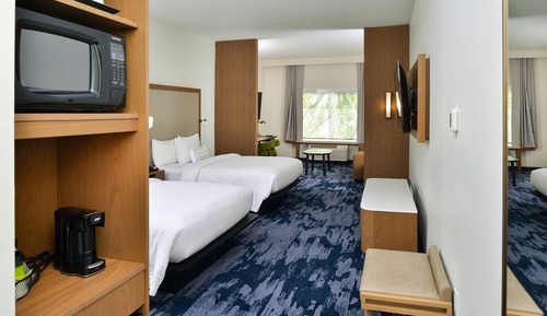 Suite, Multiple Beds, Accessible Bathtub