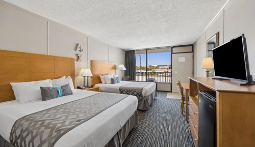 Classic Room, 2 Queen Beds, Near Ocean 