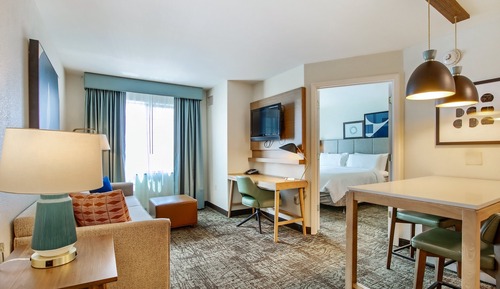 Suite, 1 Bedroom, Kitchen