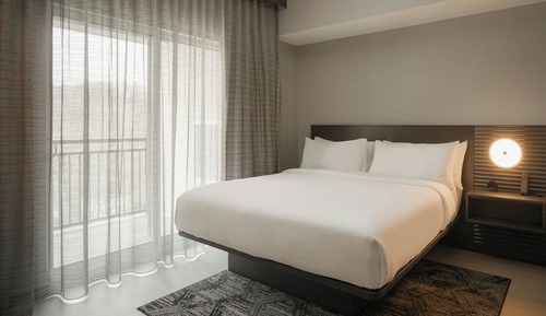 Studio Suite, Multiple Beds, Balcony