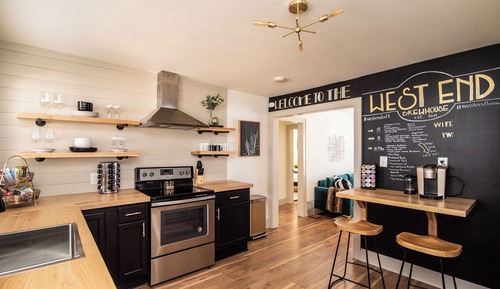 House (2 Bedrooms)