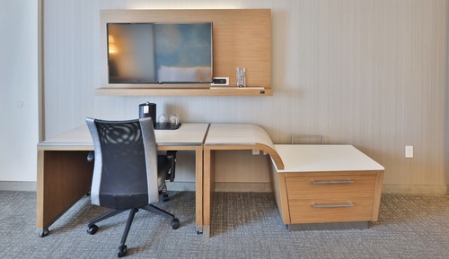 Standard Room, 1 King Bed, Partial Ocean View