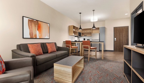 Suite, 1 Bedroom, Accessible (Communications)
