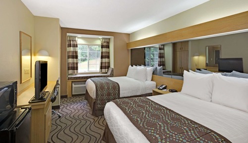 Standard Room, 2 Queen Beds, Accessible