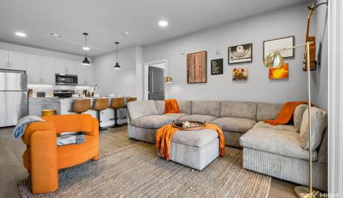 Deluxe Apartment
