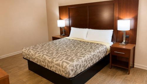 Single Room with Balcony