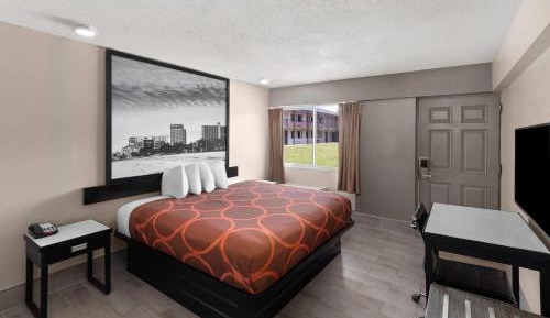 King Room - Non-Smoking