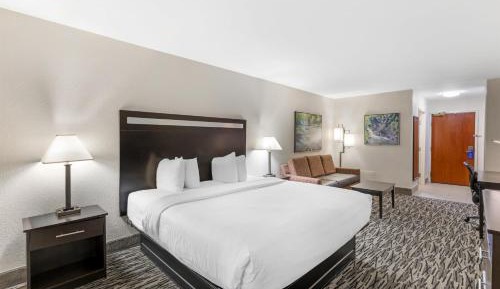 King Room with Sofa