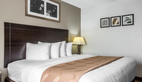 King Room - Accessible/Non-Smoking
