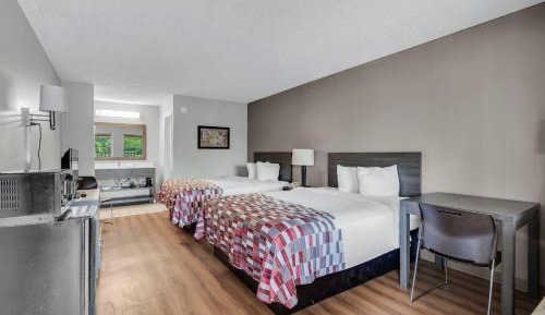 Deluxe Room with Two Queen Beds Non-Smoking