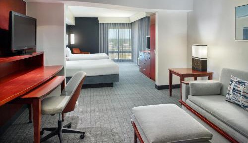 Queen Suite with Two Queen Beds, Roll-In Shower and Sofa Bed - Mobility Access/Hearing Accessible