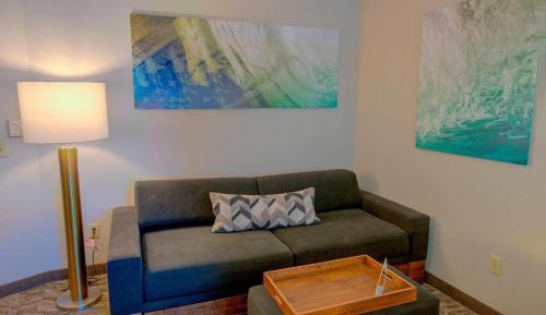King Suite with Trundle Sofa - Hearing Accessible