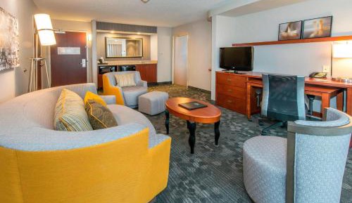 One-Bedroom King Suite with Sofa Bed