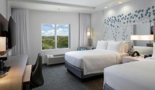 Queen Room with Two Queen Beds