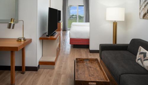 Studio, 2 Queen(s), Sofa bed, Water view, Balcony