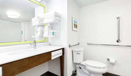 Queen Room with Two Queen Beds - Mobility Access/Non-Smoking