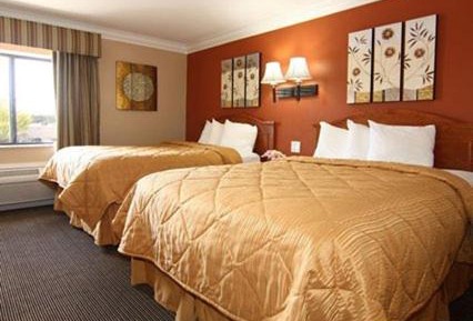 Queen Room with Two Queen Beds - Non-Smoking